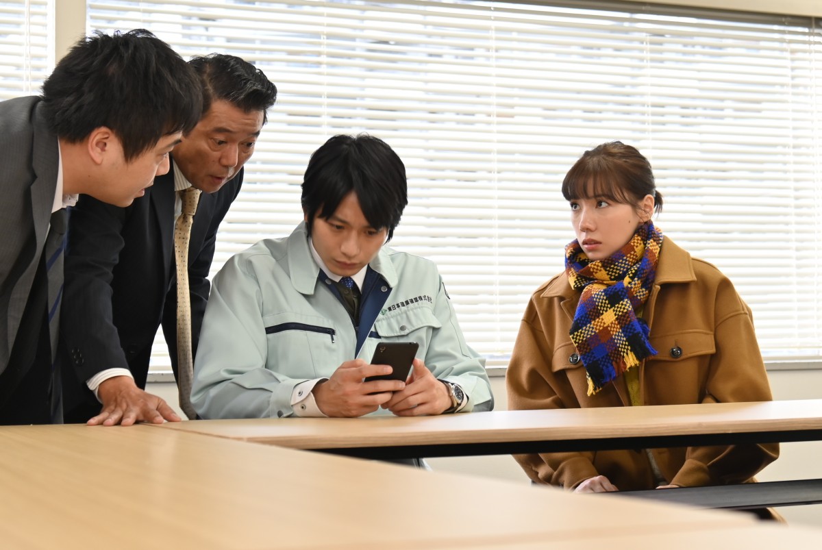 今夜スタート『10の秘密』 シングルファザー向井理、娘の“秘密”を知り動揺するが…