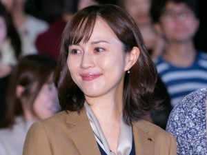 木曜ドラマ『ケイジとケンジ 所轄と地検の24時』トークイベントに登場した比嘉愛未