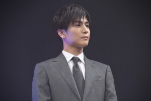 映画『AI崩壊』ジャパンプレミア レッドカーペットイベントに登場した岩田剛典