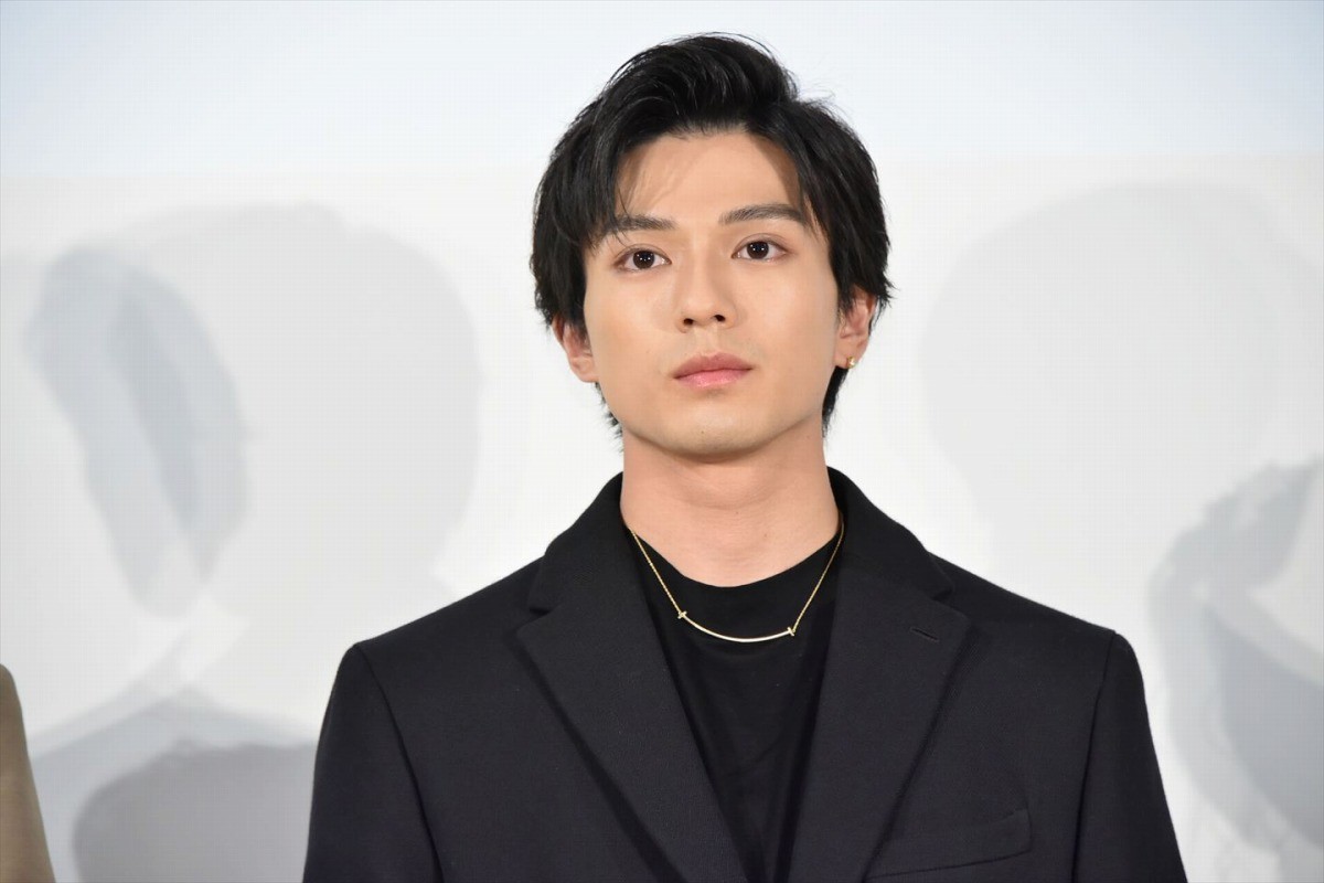 北村匠海、合唱サプライズに感激して涙ぬぐう「普通にビックリ仰天！」