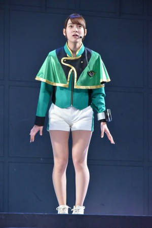 『魔進戦隊キラメイジャー』制作発表記者会見に登場した新條由芽