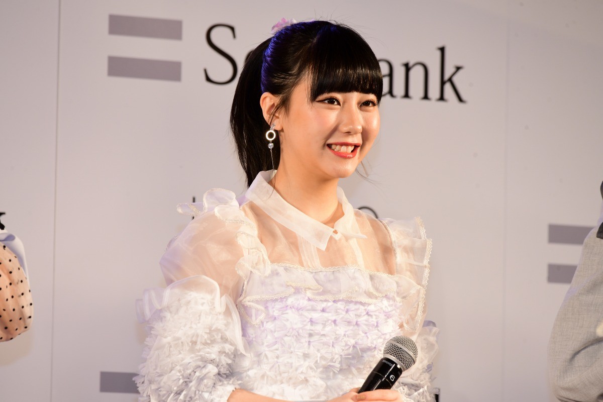 AKB48・柏木由紀、VR映像で“超神席”を体験「めちゃ近いです！」