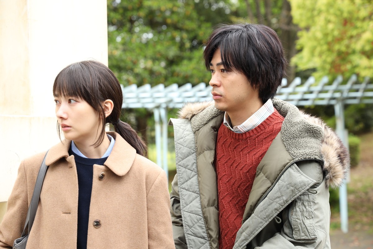 波瑠×成田凌の激動のラブストーリー『弥生、三月』予告＆場面写真解禁