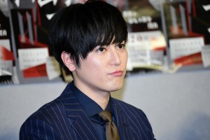 ドラマ10『ハムラアキラ～世界で最も不運な探偵～』出演者会見に登場した間宮祥太朗