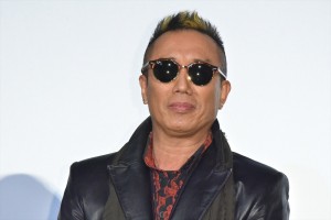 映画『太陽の家』公開記念舞台あいさつに登場した長渕剛