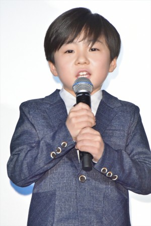 映画『太陽の家』公開記念舞台あいさつに登場した潤浩