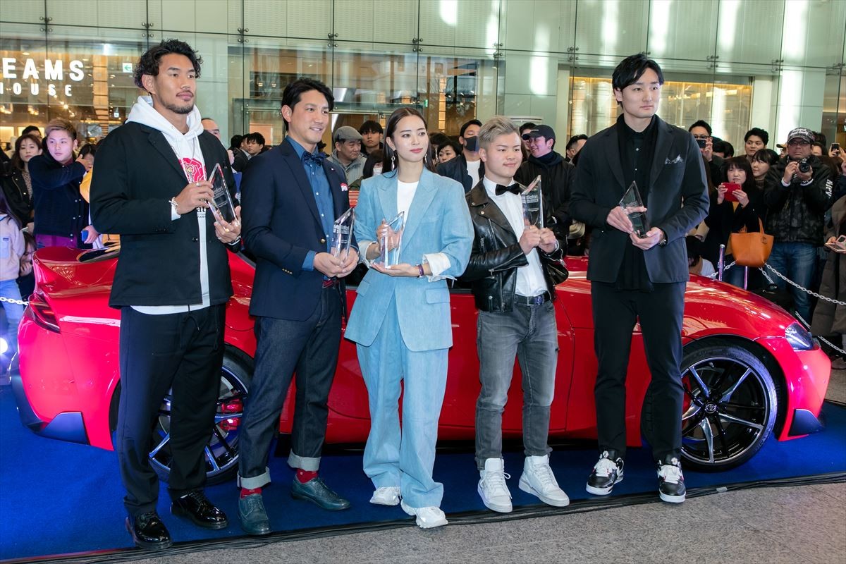 那須川天心「めったに着ない」ライダース姿にご満悦「服に輝かせてもらっている」
