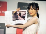 乃木坂46・山下美月1st写真集『忘れられない人』刊行記念お渡し会に登場した乃木坂46・山下美月