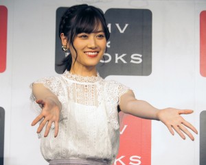 乃木坂46・山下美月1st写真集『忘れられない人』刊行記念お渡し会に登場した乃木坂46・山下美月