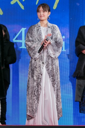 映画『キャッツ』ジャパンプレミア レッドカーペットイベントに登場した葵わかな