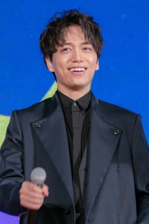 映画『キャッツ』ジャパンプレミア レッドカーペットイベントに登場した山崎育三郎