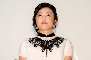 映画『シグナル100』初日舞台あいさつに登場した竹葉リサ監督