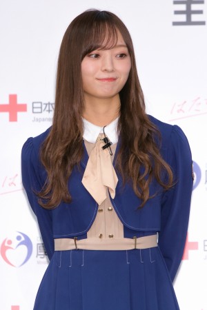 令和2年「はたちの献血」キャンペーン PRイベントに登場した乃木坂46・梅澤美波
