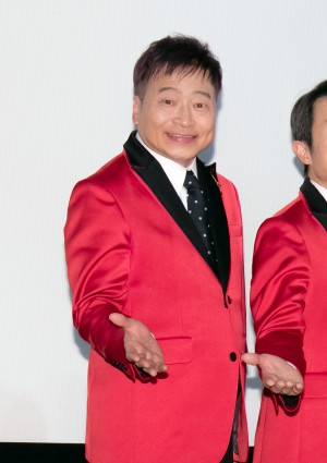 映画『星屑の町』完成披露上映会に登場したラサール石井