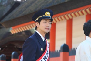 文化財防火デーに伴う消防総合訓練オープニングイベントに登場した松下洸平