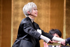 第54回紀伊國屋演劇賞 贈呈式に登場した土居裕子