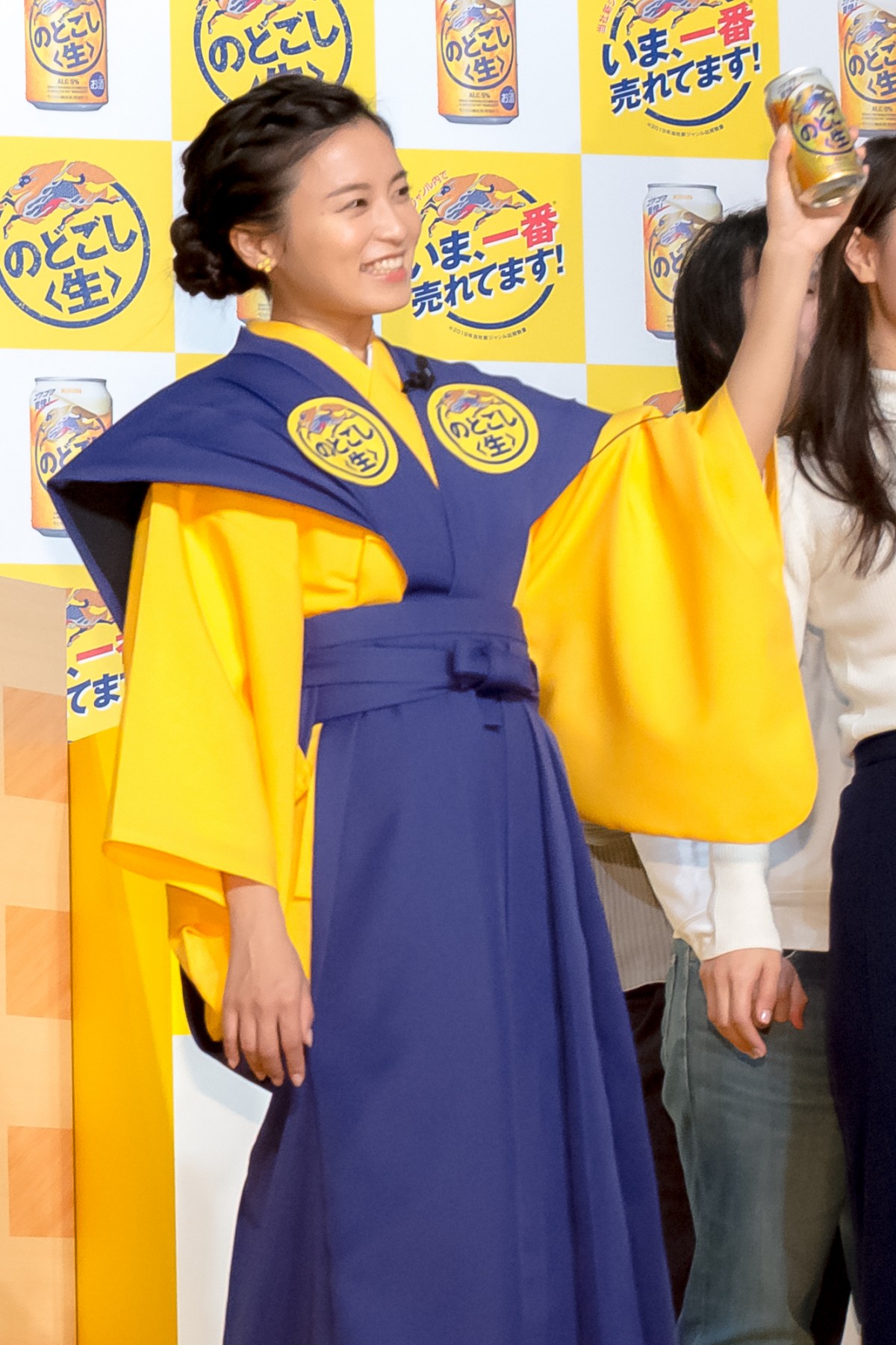 小島瑠璃子、桐谷健太の袴姿を絶賛「これで生まれてきたんじゃないかってくらい」