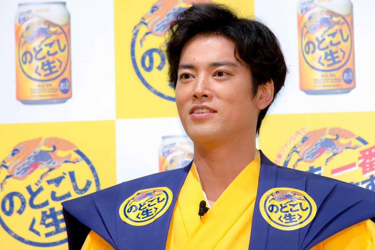 小島瑠璃子、桐谷健太の袴姿を絶賛「これで生まれてきたんじゃないかってくらい」