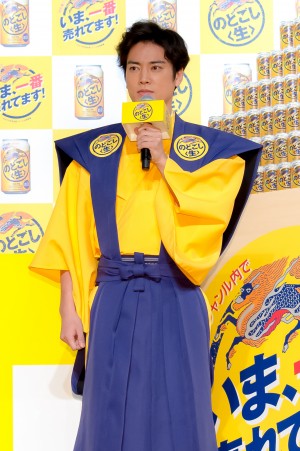 『うまさをお届け！のどごし＜生＞新春まつり』に登場した桐谷健太