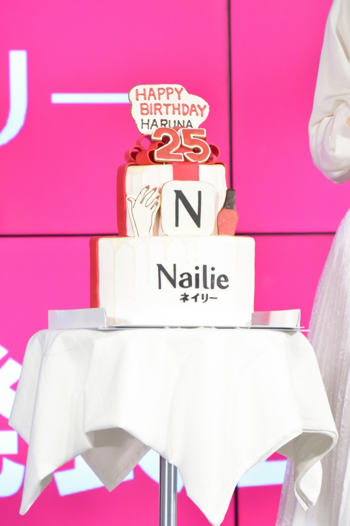 川口春奈、“ネイル一生分”ゲットにテンションMAX「一番うれしい」