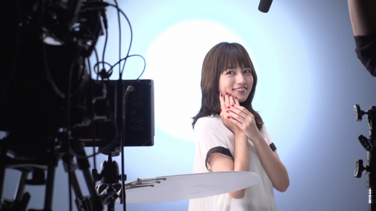 川口春奈、“ネイル一生分”ゲットにテンションMAX「一番うれしい」