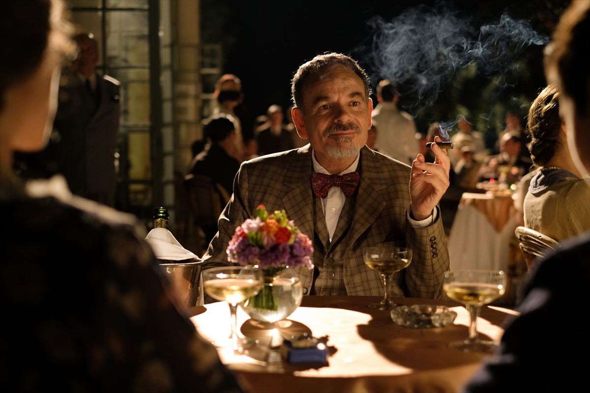 C・ゲンズブールが老けメイクで息子を溺愛する母に 『母との約束、250通の手紙』