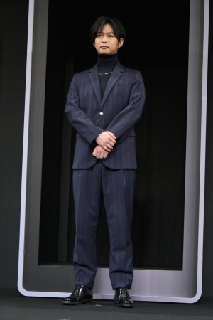 映画『スマホを落としただけなのに　囚われの殺人鬼』完成披露舞台あいさつに登場した千葉雄大