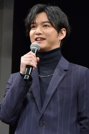 映画『スマホを落としただけなのに　囚われの殺人鬼』完成披露舞台あいさつに登場した千葉雄大