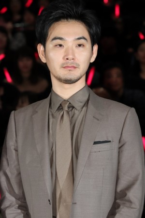 映画『影裏』完成披露試写会に登場した松田龍平