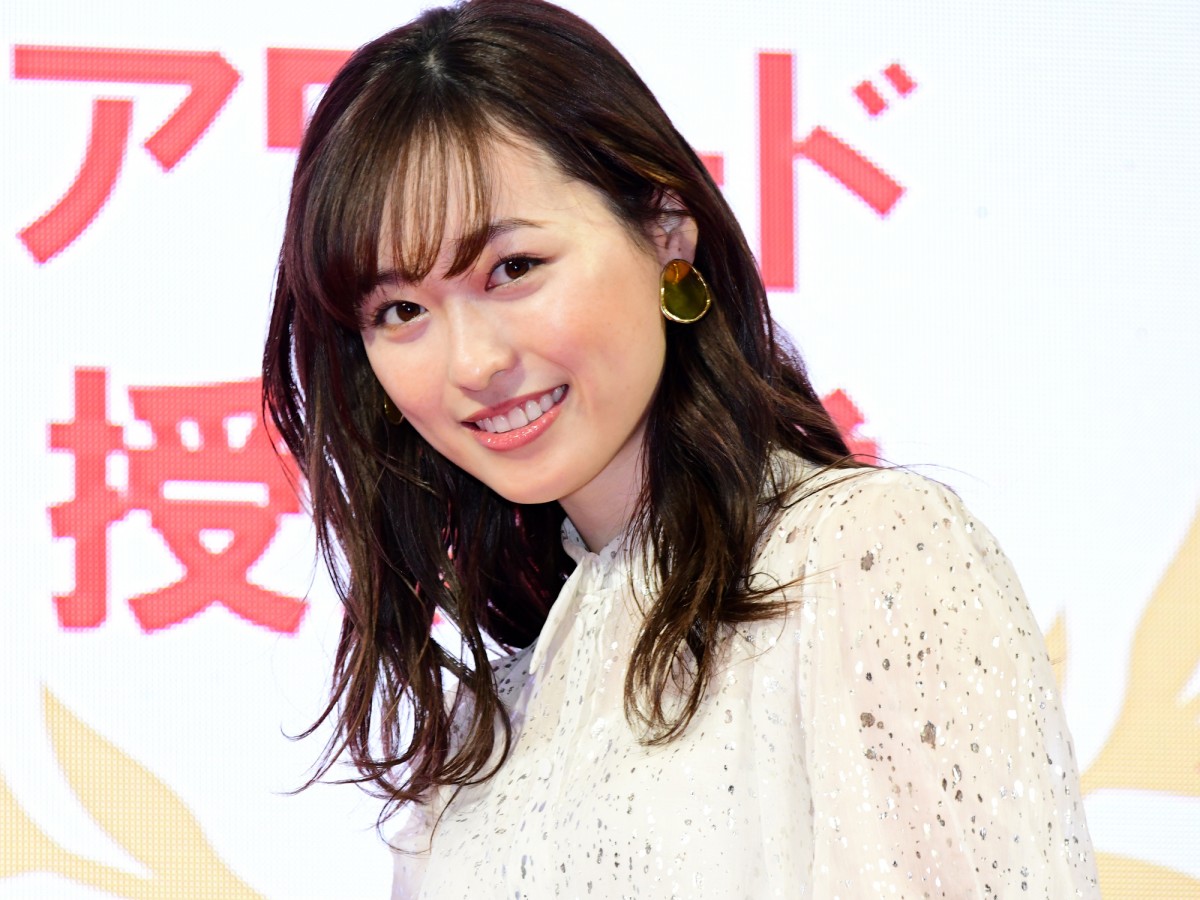 福原遥、主演ドラマでの“変顔”反響に「すごくうれしい」