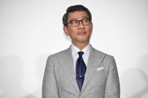 映画『嘘八百 京町ロワイヤル』初日舞台あいさつに登場した中井貴一