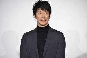 映画『嘘八百 京町ロワイヤル』初日舞台あいさつに登場した佐々木蔵之介