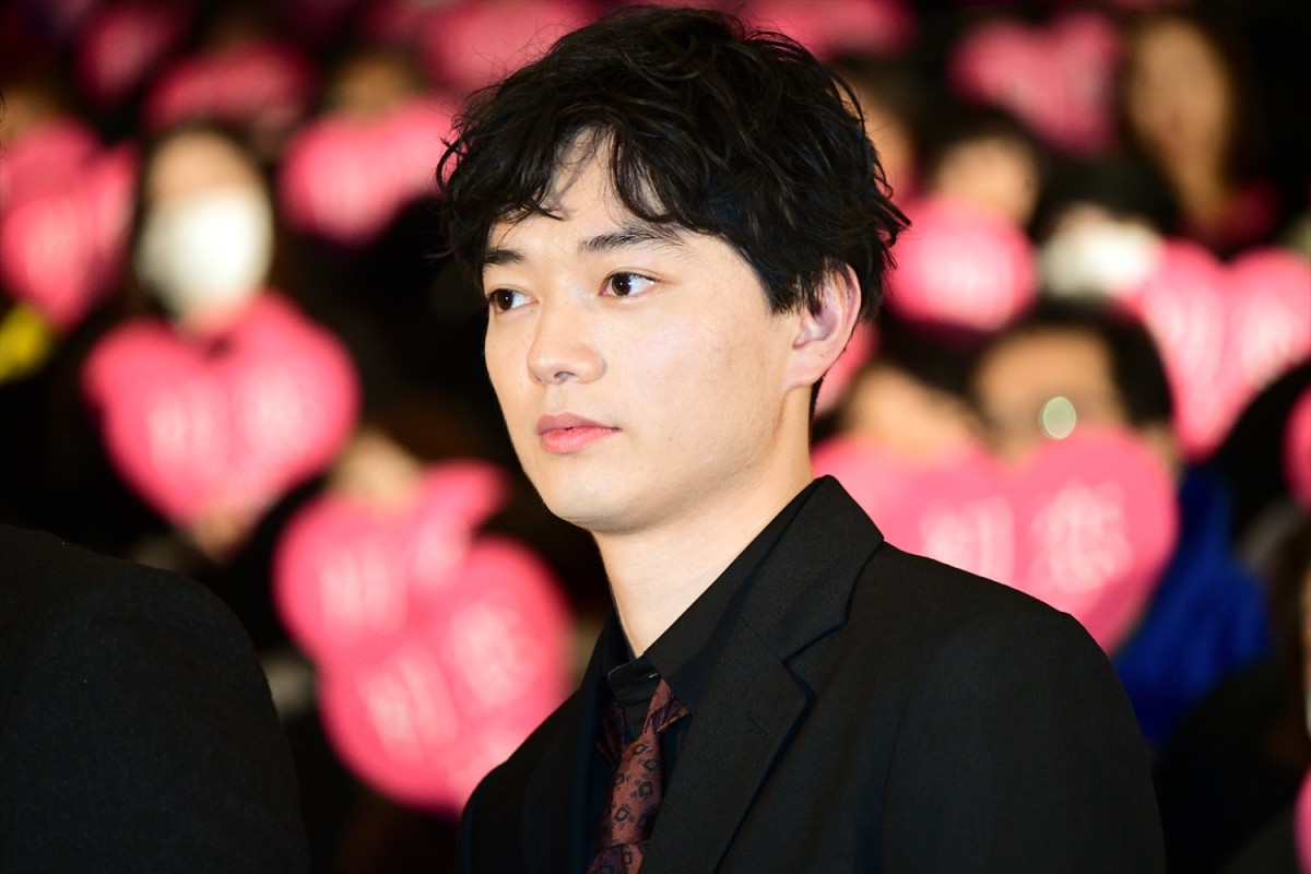 窪田正孝、今年の目標は妻・水川あさみと「富士山に登りたい」