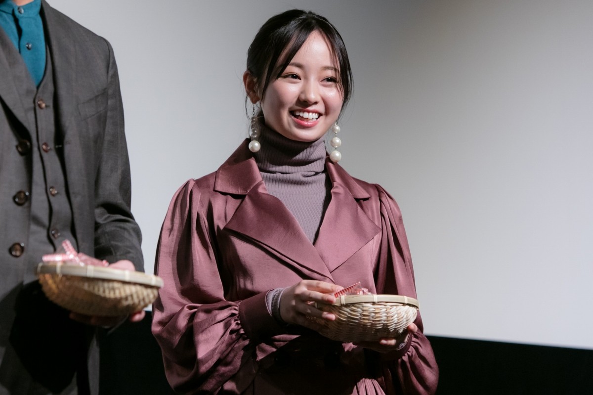 松本穂香、今泉佑唯と「仲良くなろうと必死でした」