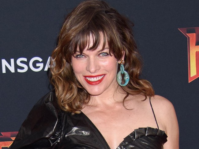 ミラ・ジョヴォヴィッチ、Milla Jovovich、April 9、2019