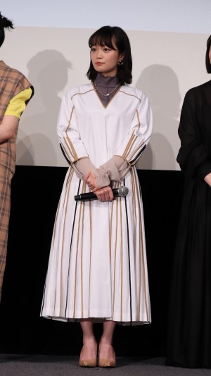 映画『架空OL日記』完成披露試写会に登場した佐藤玲