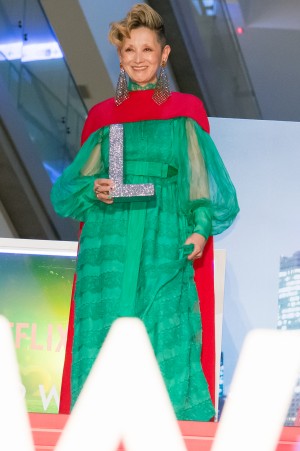 Netflixオリジナルシリーズ『FOLLOWERS』ワールドプレミアに登場した夏木マリ