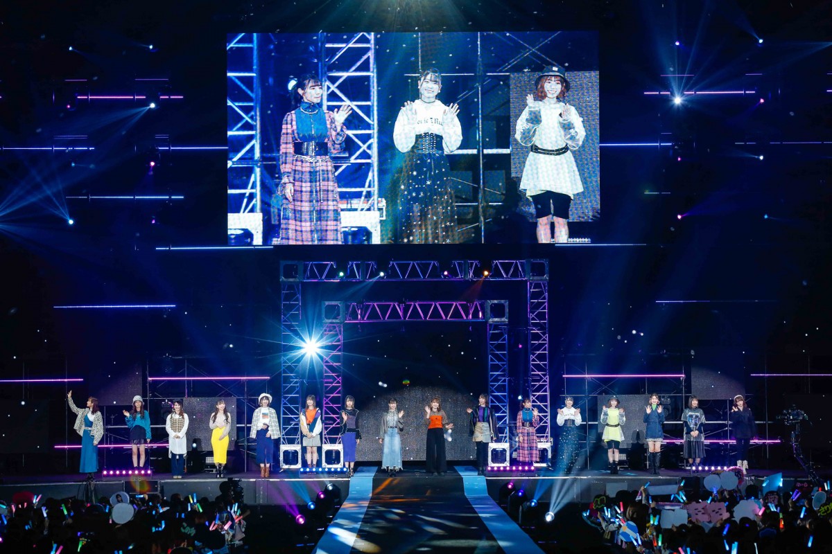 日向坂46、ファッションショー＆ライブで2万5000人熱狂　濱岸ひよりが本格復帰