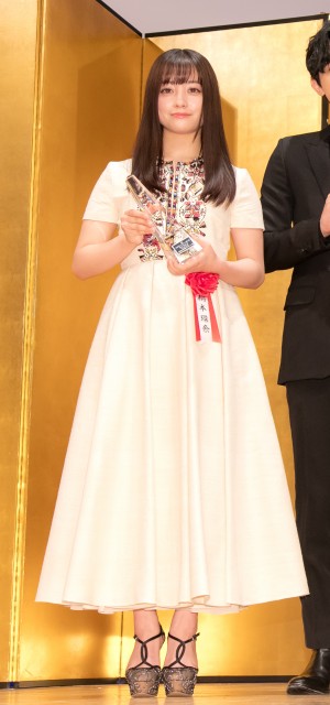 エランドール賞授賞式に登場した橋本環奈