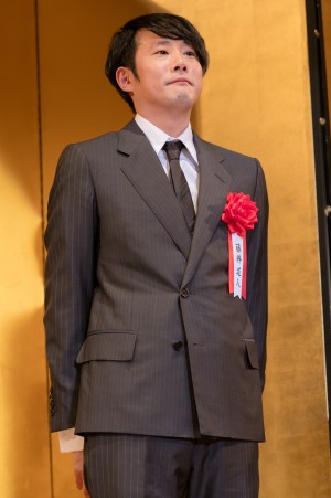 エランドール賞授賞式に登場した藤井道人監督