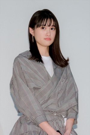 映画『ファンシー』公開記念舞台あいさつに登壇した小西桜子