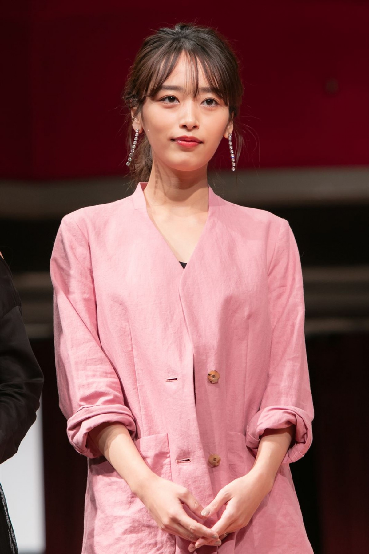 華原朋美「ある方と出会って運命が変わった」芸能界を目指す少女らへエール