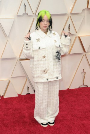 ビリー・アイリッシュ、第92回アカデミー賞授賞式レッドカーペットにて