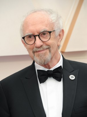 ジョナサン・プライス、第92回アカデミー賞授賞式レッドカーペットにて