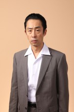 ドラマ『美食探偵 明智五郎』に刑事・上遠野透役で出演する北村有起哉