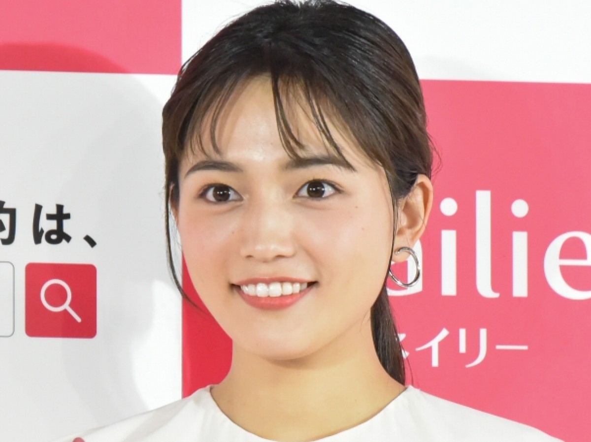 川口春奈、かわいい変装で25歳の抱負をつづる「ゆるりゆるり背伸びせず楽しく」