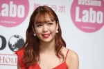 【写真】藤田ニコル＆元欅坂46・志田愛佳、密着ツーショットに反響　「最強のふたり」「可愛すぎる」