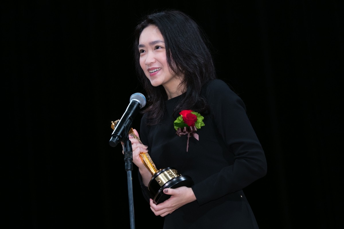 「キネ旬」主演女優賞・瀧内公美、裸で体当たり『火口のふたり』撮影は「毎日湿布貼ってました」