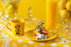 【フォト特集】ミニーマウスのカフェ、メニュー＆グッズが可愛すぎる！