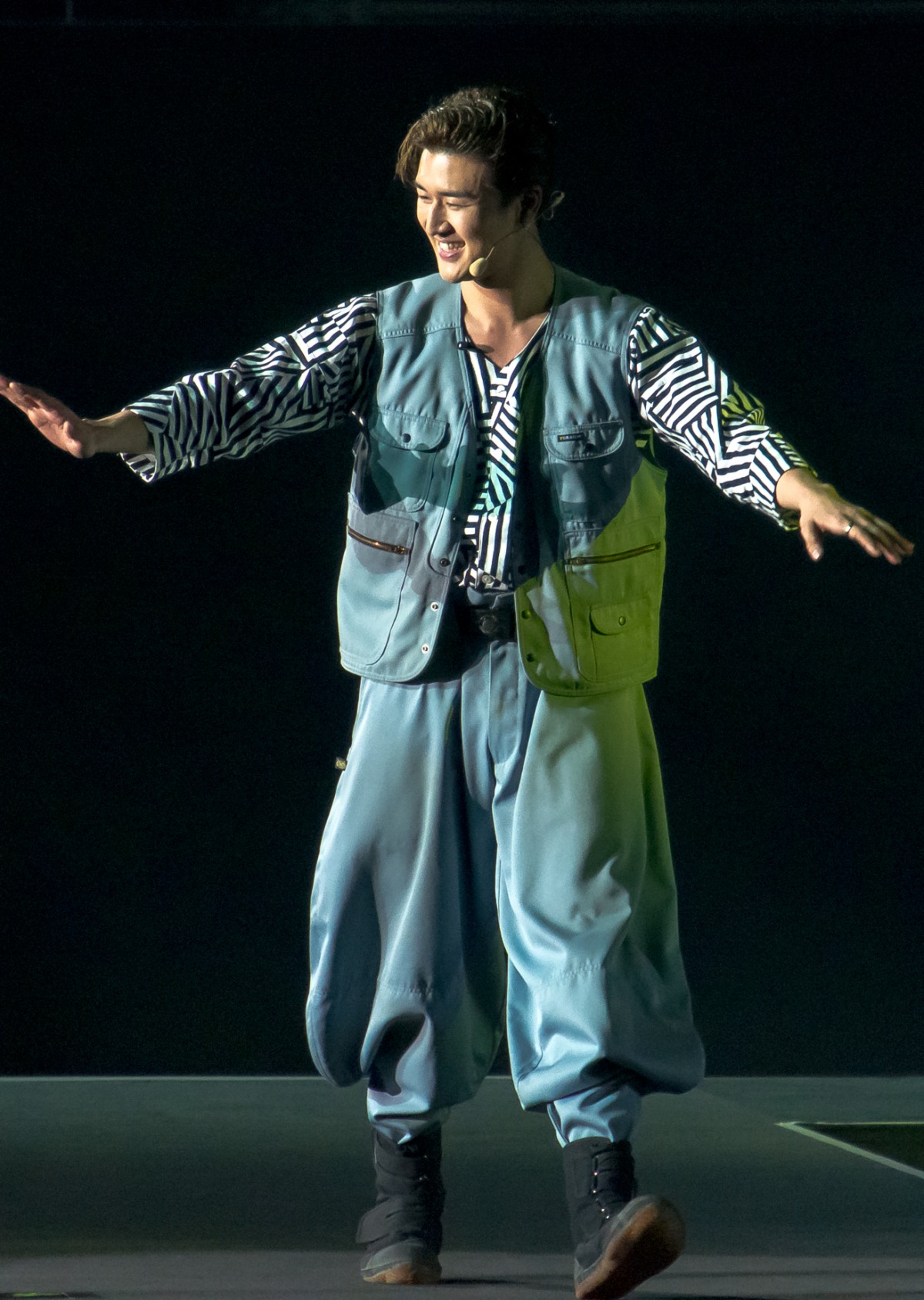 白濱亜嵐、片寄涼太ら『貴族降臨』キャスト集結に大歓声　サプライズでDAIGO登場